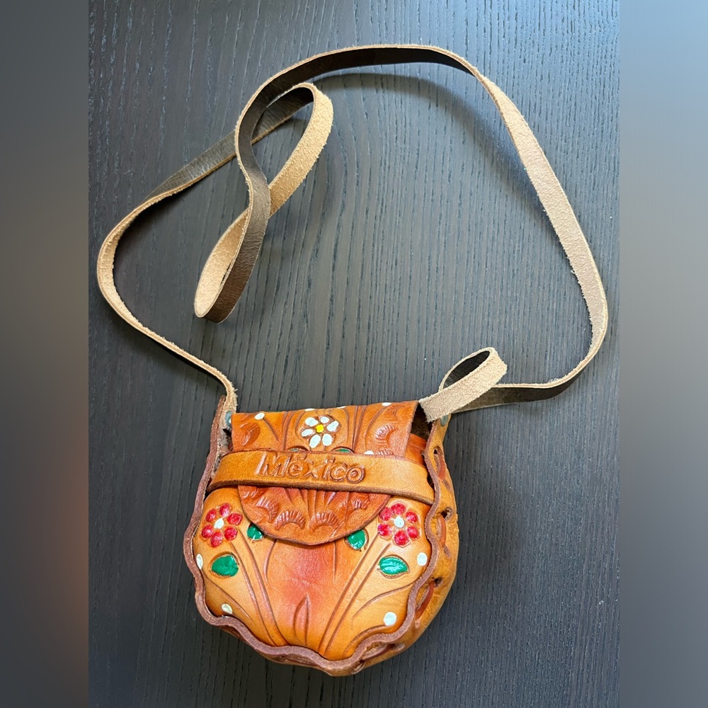 Handcrafted Leather Crossbody Bag - Tan